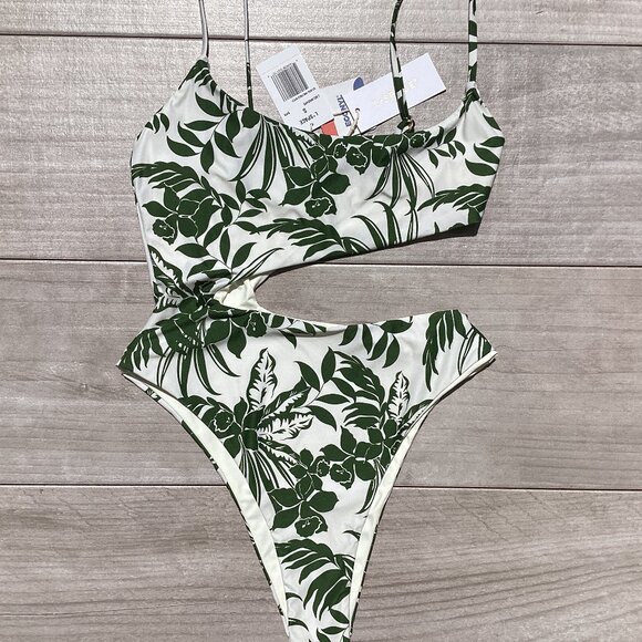 L*SPACE Eclipse Eco Chic one-piece - Picture 1 of 7